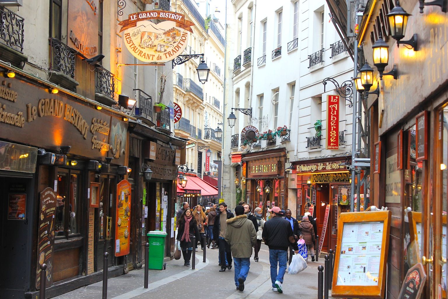 Quartier Latin : Le Cœur du Vieux Paris